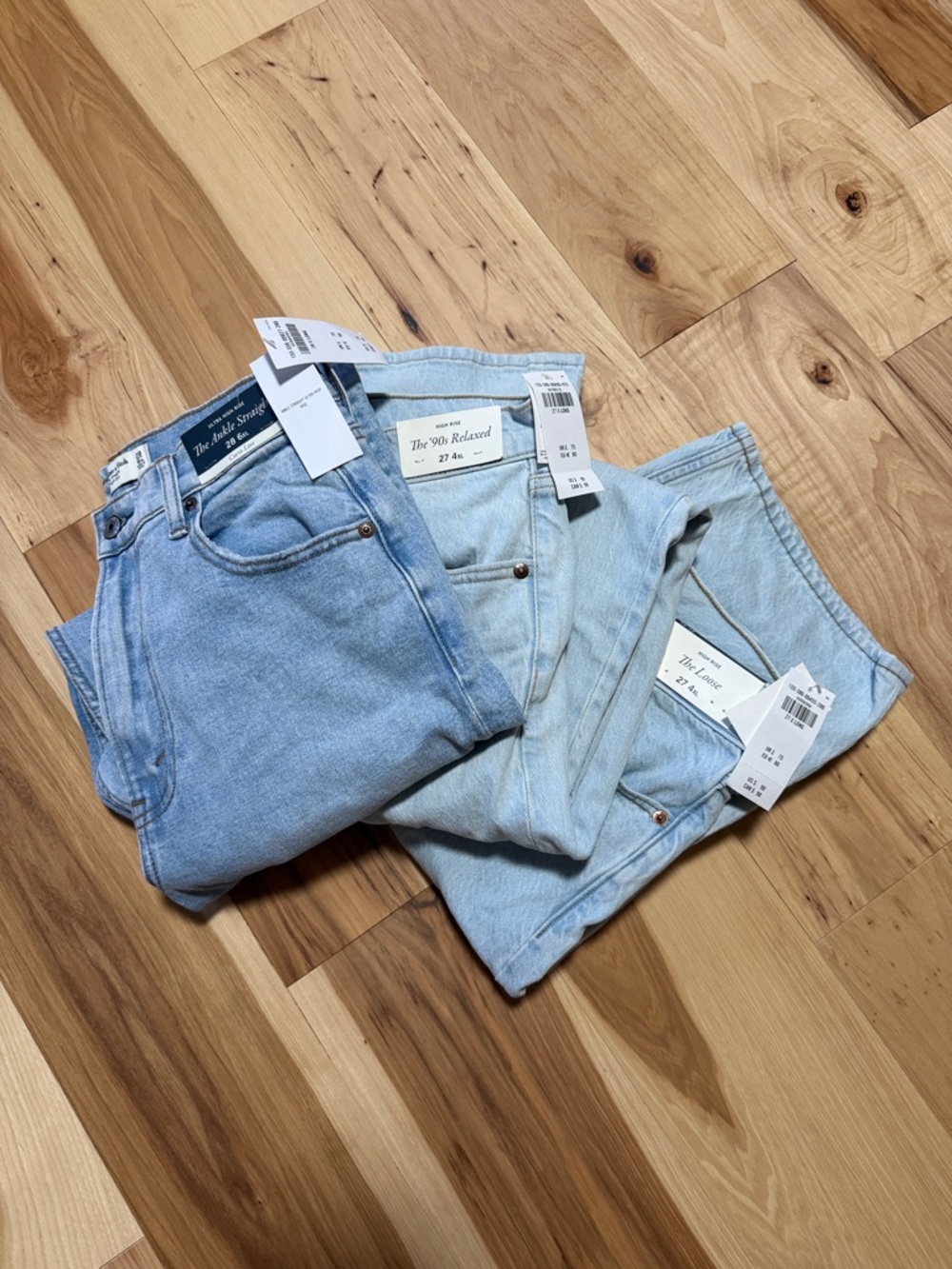 Abercrombie & Fitch Light Wash Relaxed Jeans Bundle